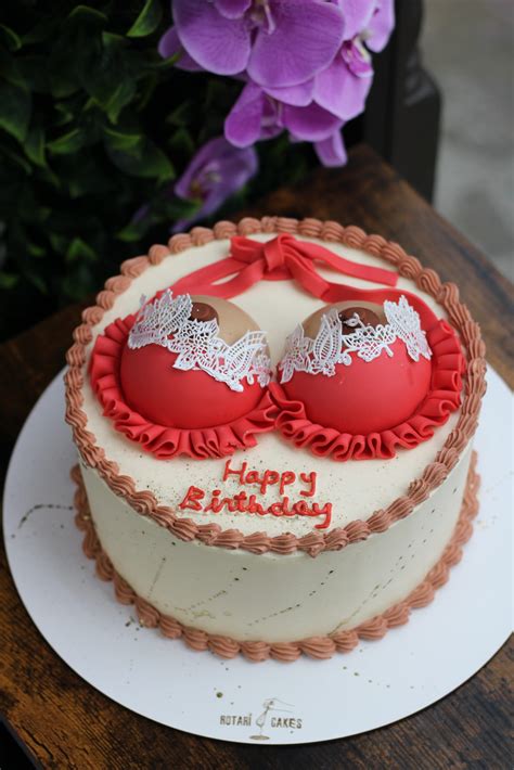 boobs cake|CAKES Body